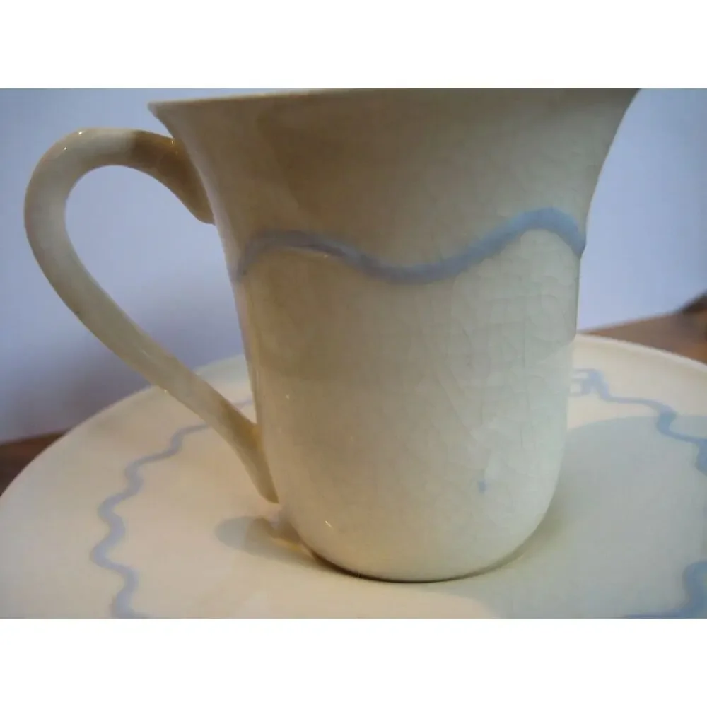 Cera Hollywood Porcelain Vintage Cups & Saucers Sets - 2 Cups & 4 Saucers
